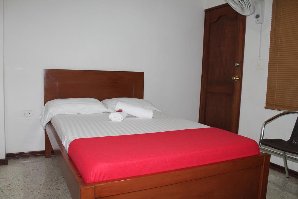 كالي Pasadena Hostel المظهر الخارجي الصورة